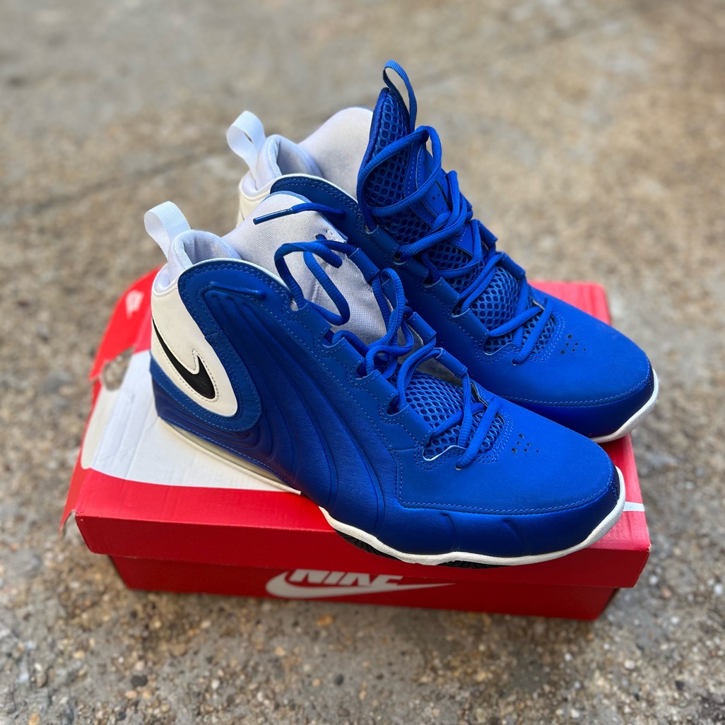 Nike Air Max Wavy Sneakers In Size Us 10.5